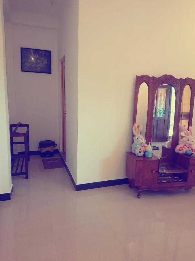 Dulmini Homestay Ella Exterior foto